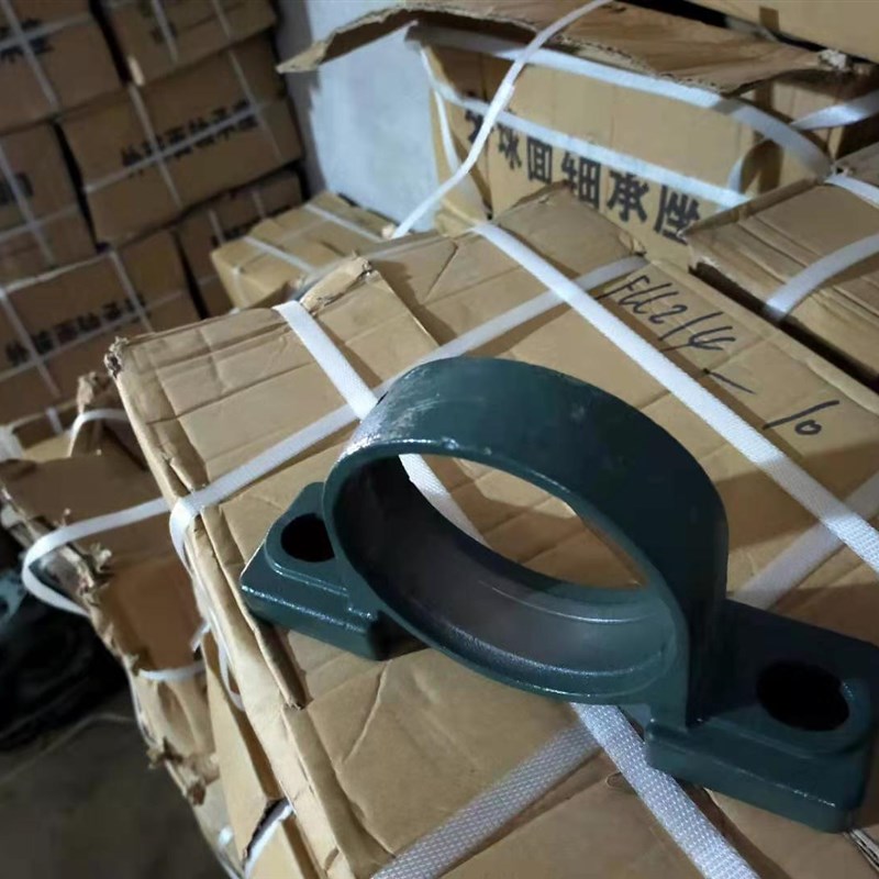 外球面立式轴承座P205  P206 P207 P208 P209 P210 P211 P212P213