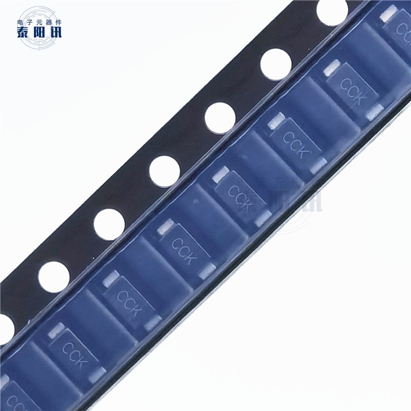 SMF7.0A/CA 7.0V 贴片TVS瞬态抑制二极管 丝印AM/CAM SOD-123FL