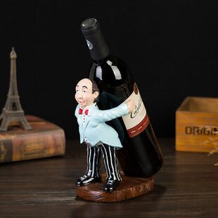 侍者背酒架厨房摆设民宿客栈装饰品餐厅桌面摆件饭店店面开业礼品