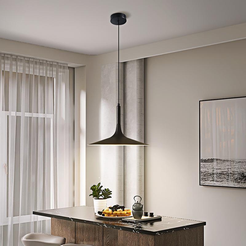 侘寂风设计师单头餐厅吊灯艺术咖啡厅餐桌吧台灯个性喇叭样板间灯