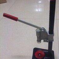 压盖机 啤酒压盖机 人工压盖机器 饮料瓶啤酒瓶封口机器 锁盖机器