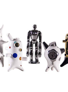 现代简约陶瓷抽象机器人异形摆z件样板房间儿童房装饰客厅酒柜饰