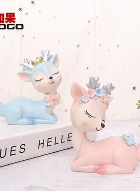 如果ins风梅花鹿车载装饰品卡通小鹿摆件创意树脂工艺品蛋糕摆件
