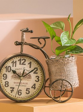 客厅铁艺装饰玄关摆件卧室静音钟表床头钟饰创意小钟W台钟书房桌