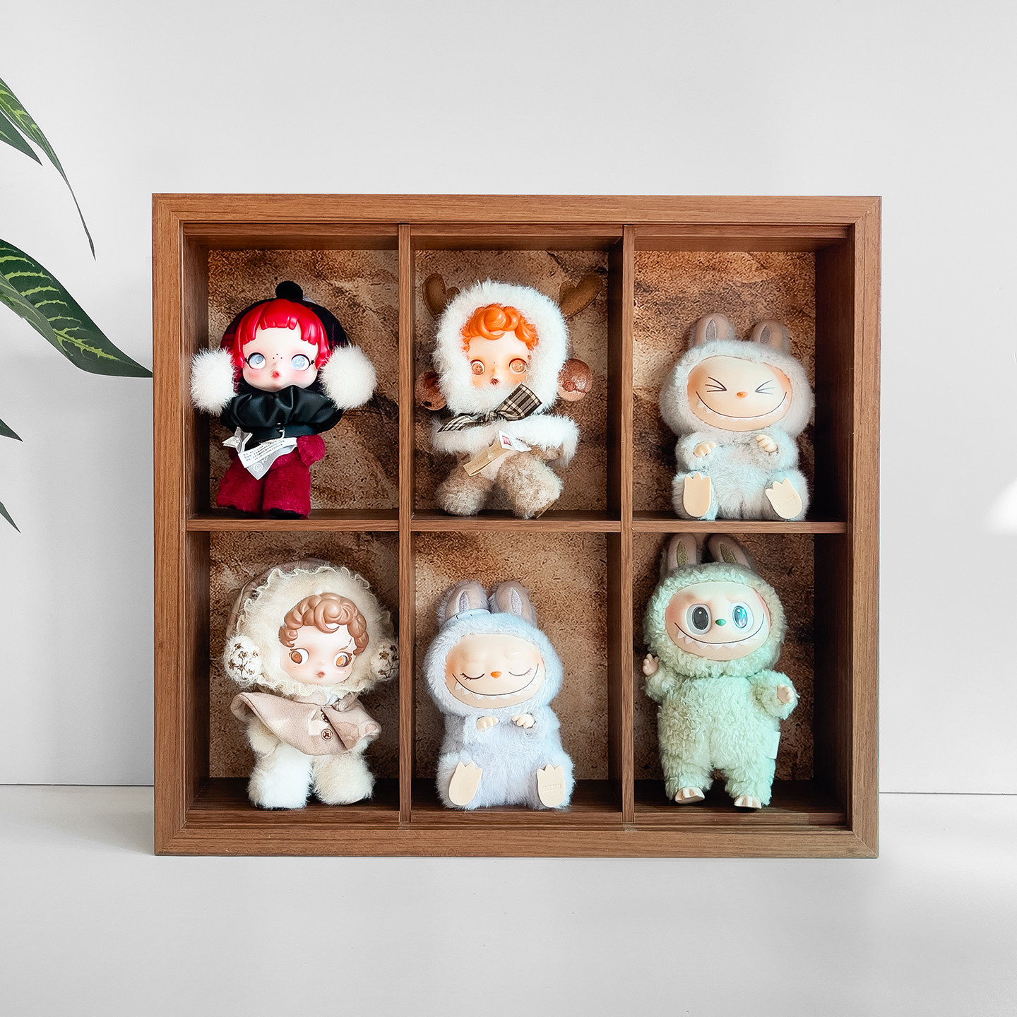 泡泡玛特Labubu盲盒六格展示框