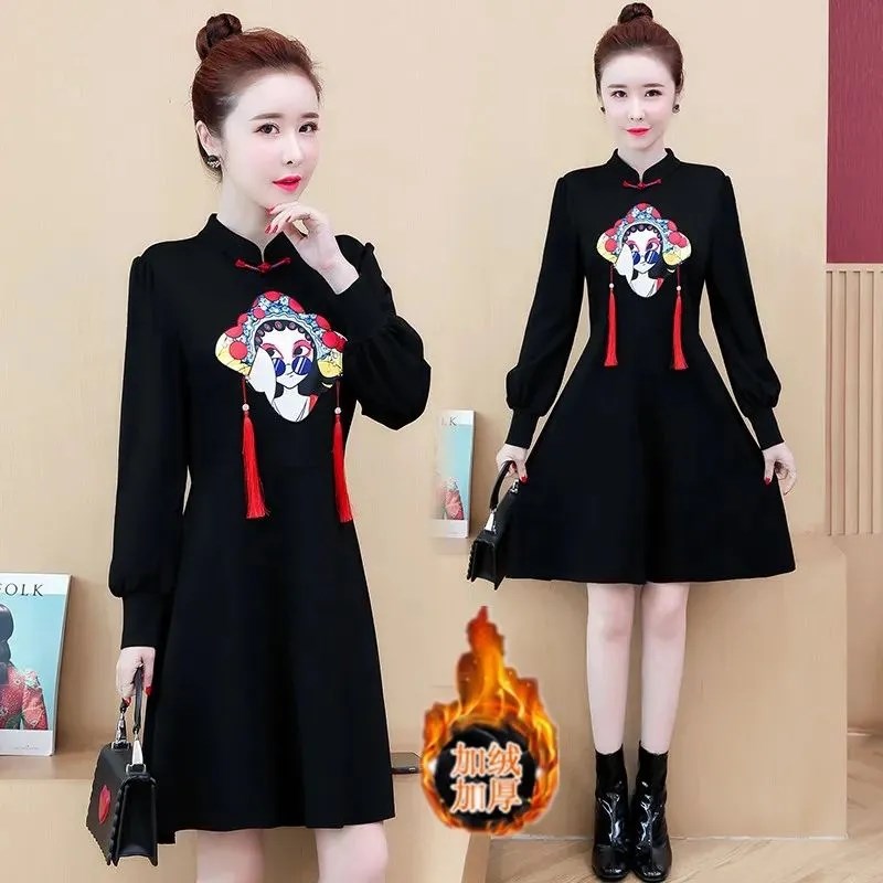 300斤大码女装改良版旗袍连衣裙2024春秋冬修身民族风中长款裙子