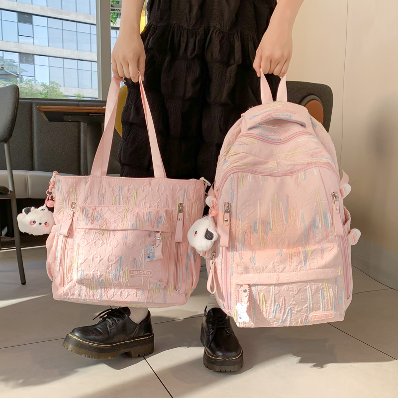 书包女小学生3一6年级韩版初中女生高中生大学生减负儿童背包挂件