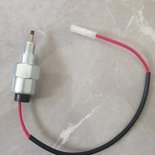 RGV12100RGV13100T电磁阀化油器电磁阀斯巴鲁罗宾发电机电磁阀