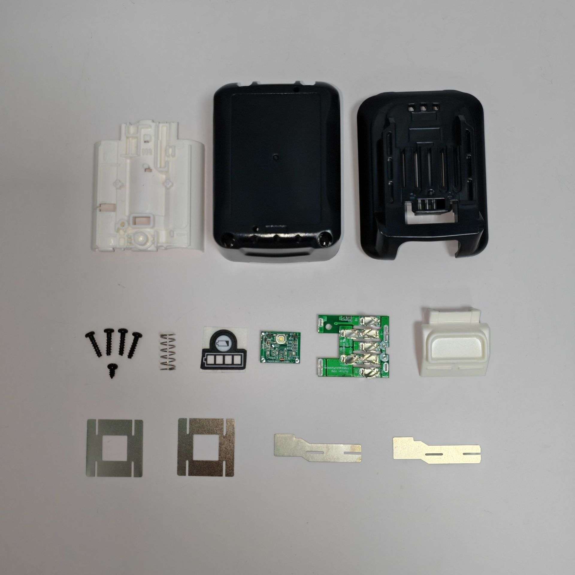 替代MAK 12V工具电池 BL1041B 6.0AH套料 6芯18650带灯 平推款