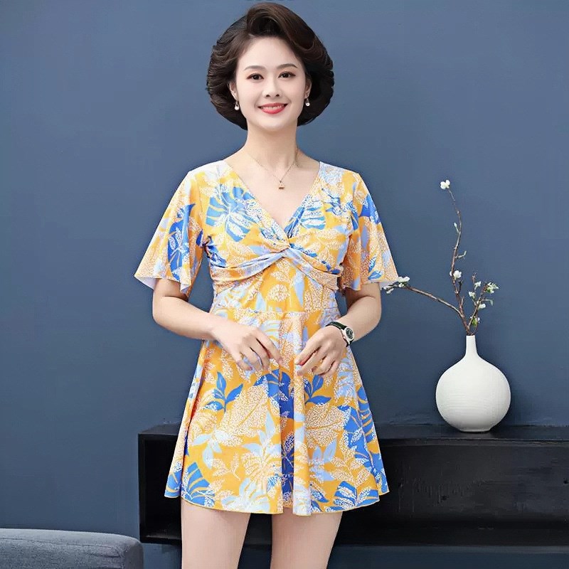泳衣女中年妈妈款女士中老年大码分体裙式保守遮肚显瘦时尚游泳装