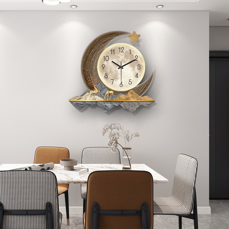 钟表客厅挂钟2024新款创意餐厅装饰挂墙现代简约大气时钟网红家用