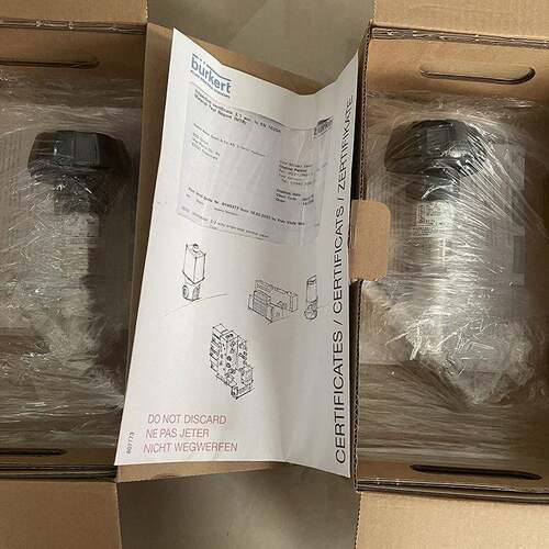 4bu9rkert德二位二0通手动角座阀2702-34宝德4卡接式 全新