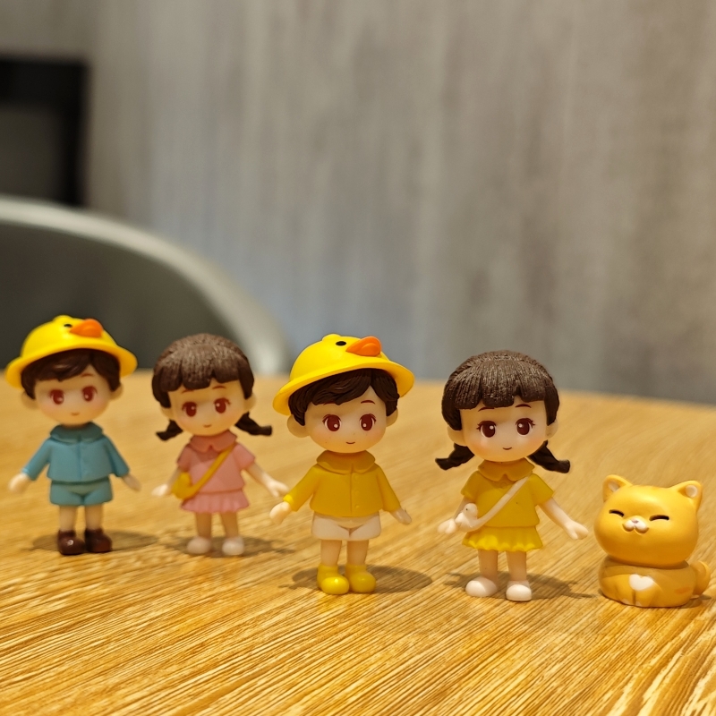 治愈系卡通迷你小人偶少女心桌面小摆件可爱车载情侣办.公桌装饰