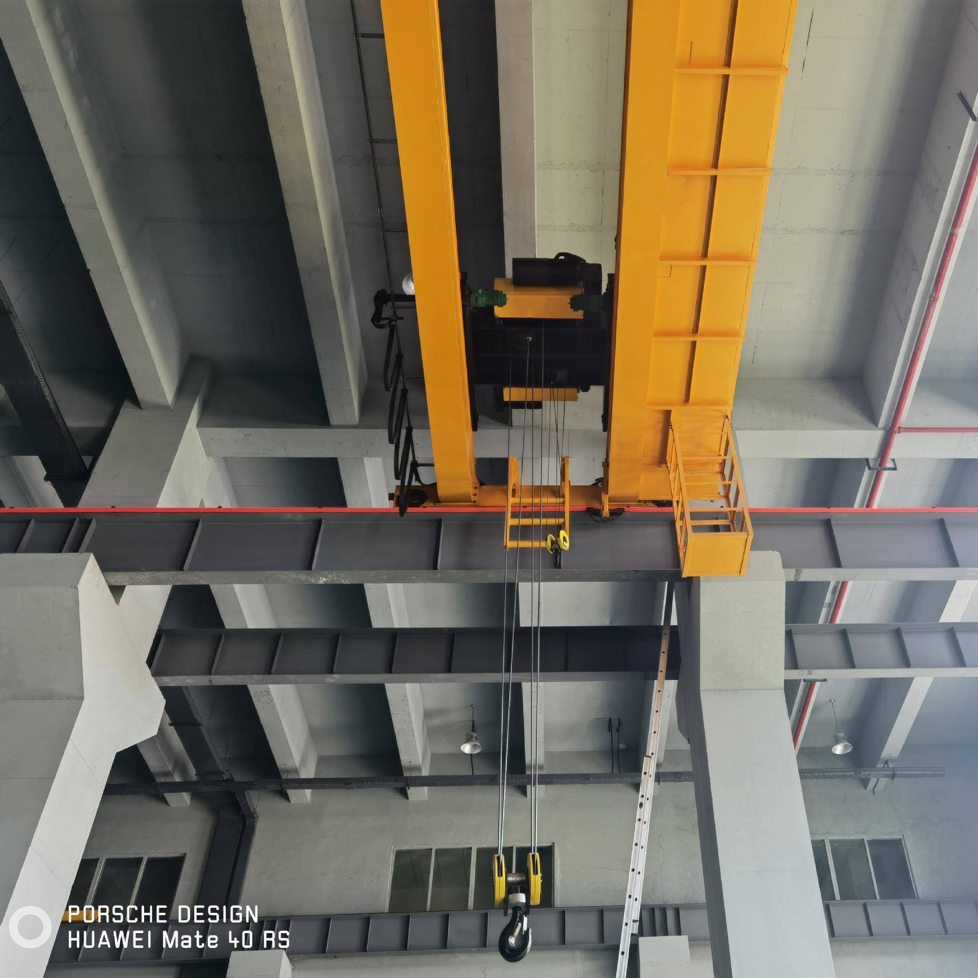 20/5吨欧式双梁起重机大车运行变频工作等级A6双吊钩双速升降