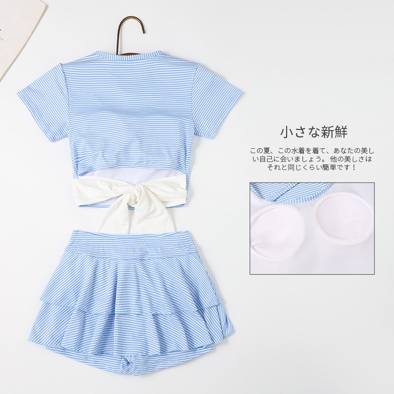 海军风中大童少女学生分体平角保守小胸青少年带胸垫泡温泉游泳衣