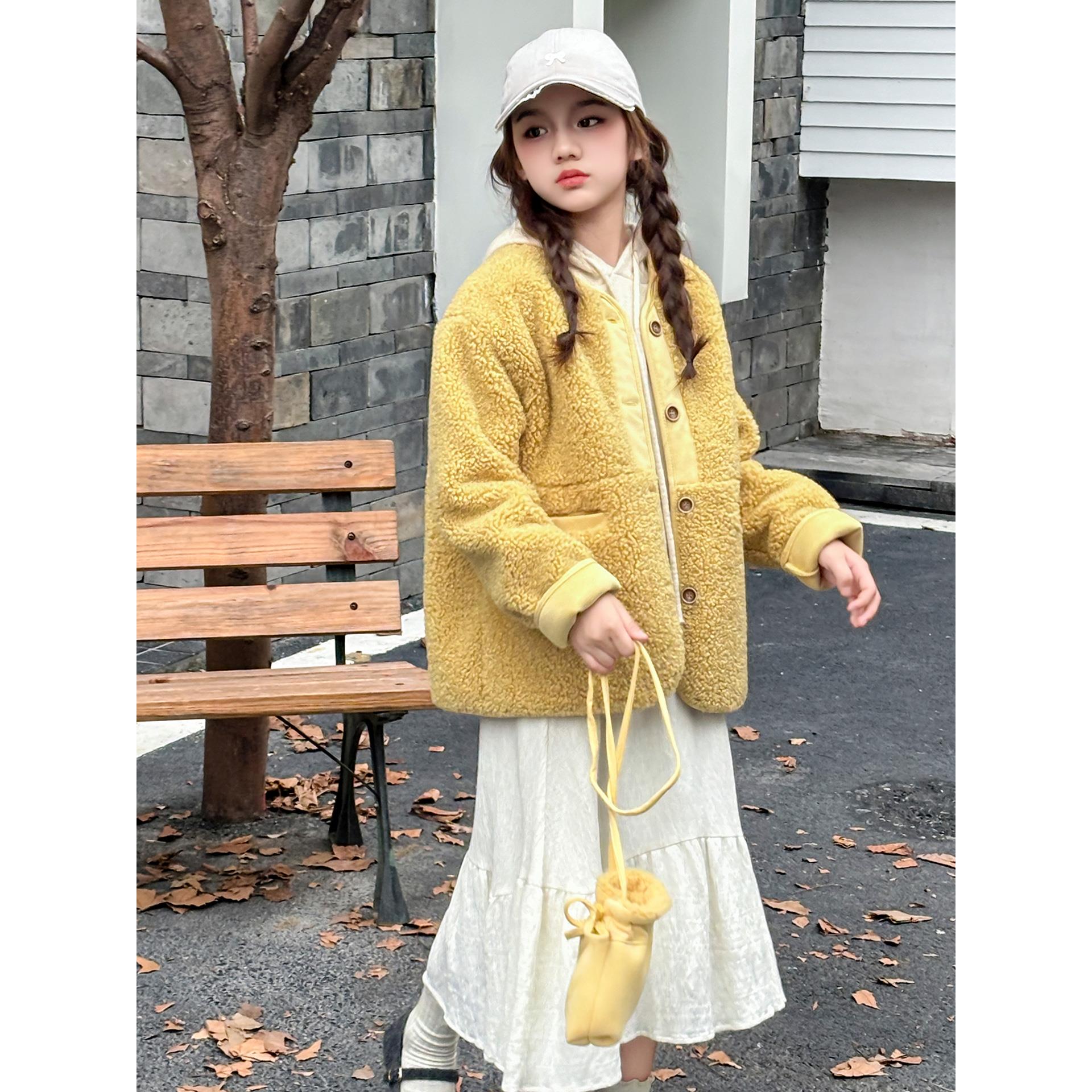 女童羊羔绒外套中小学生宽松慵懒风加厚百搭秋冬款高级感时髦棉衣