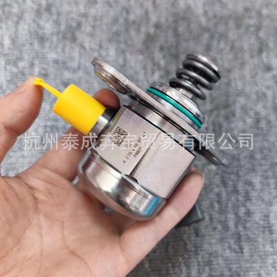A2700700501油泵A270070401 0261520238 0261520211 0261520212