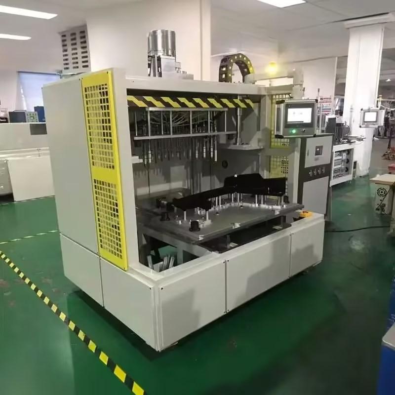 厂家供应汽车内饰板铆焊机塑料热熔铆接机多点塑料焊接热熔机