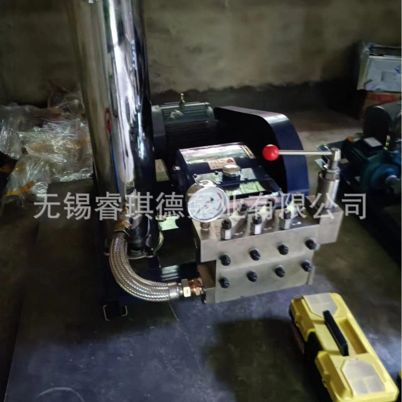 高压往复泵压力测试三柱塞
