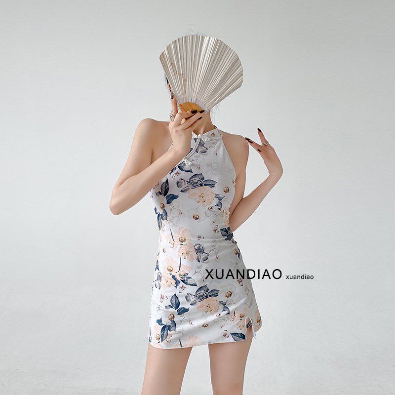 金珠2024泳衣女新中式旗袍平角高级感连体裙式保守泡温泉游泳装