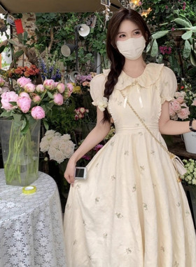 Jody森系初恋气质收腰碎花连衣裙女学生夏季甜美中长款泡泡袖显瘦