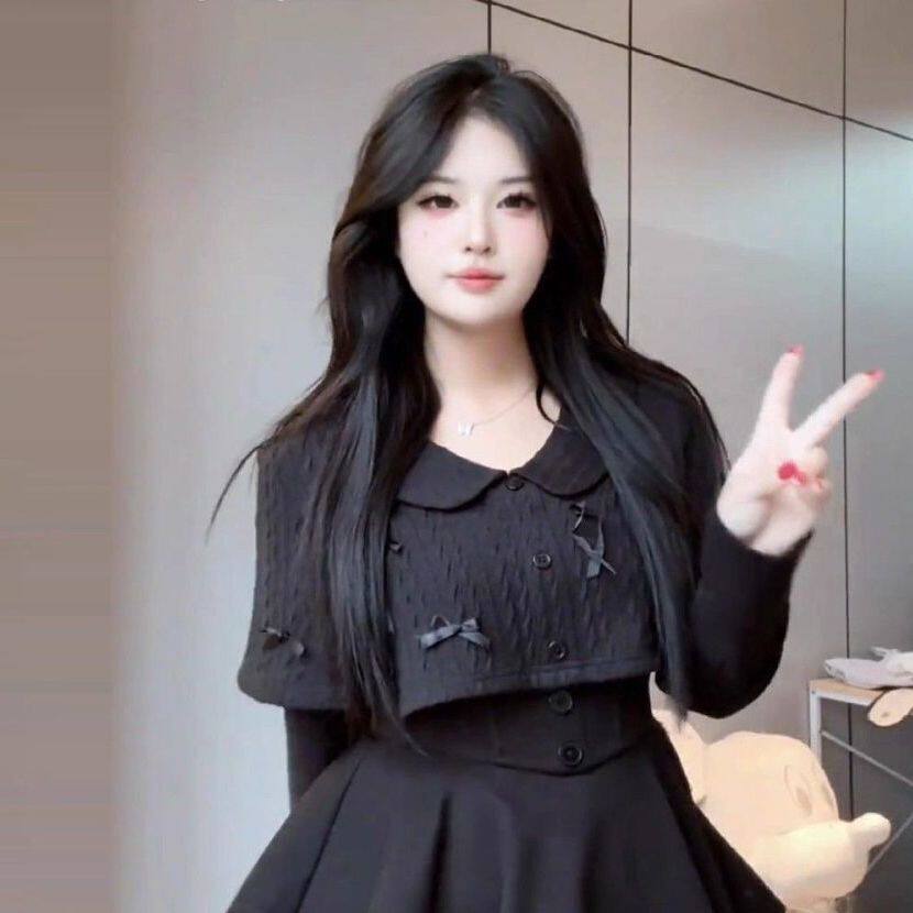 大码女装法式千金风时尚套装女秋冬斗篷蝴蝶结上衣黑色束腰裙套装