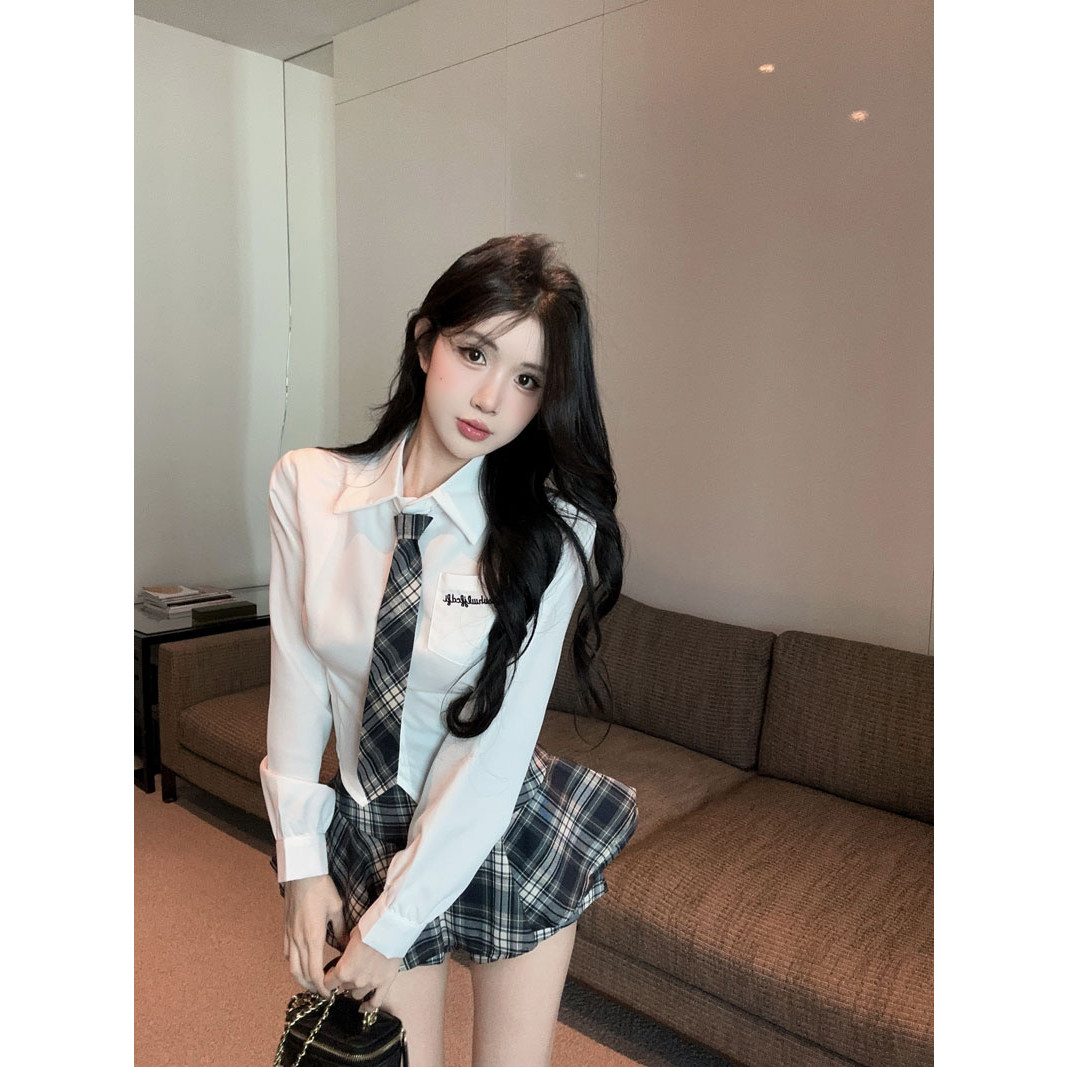 甜美学院风套装女刺绣长袖衬衫收腰jk衬衣高腰蓬蓬短裙