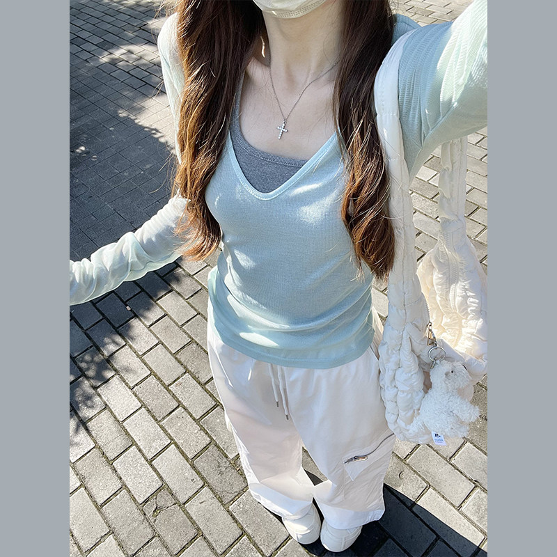 绿色两件套背心罩衫长袖T恤女款2025开春穿搭多巴胺纯欲辣妹上衣