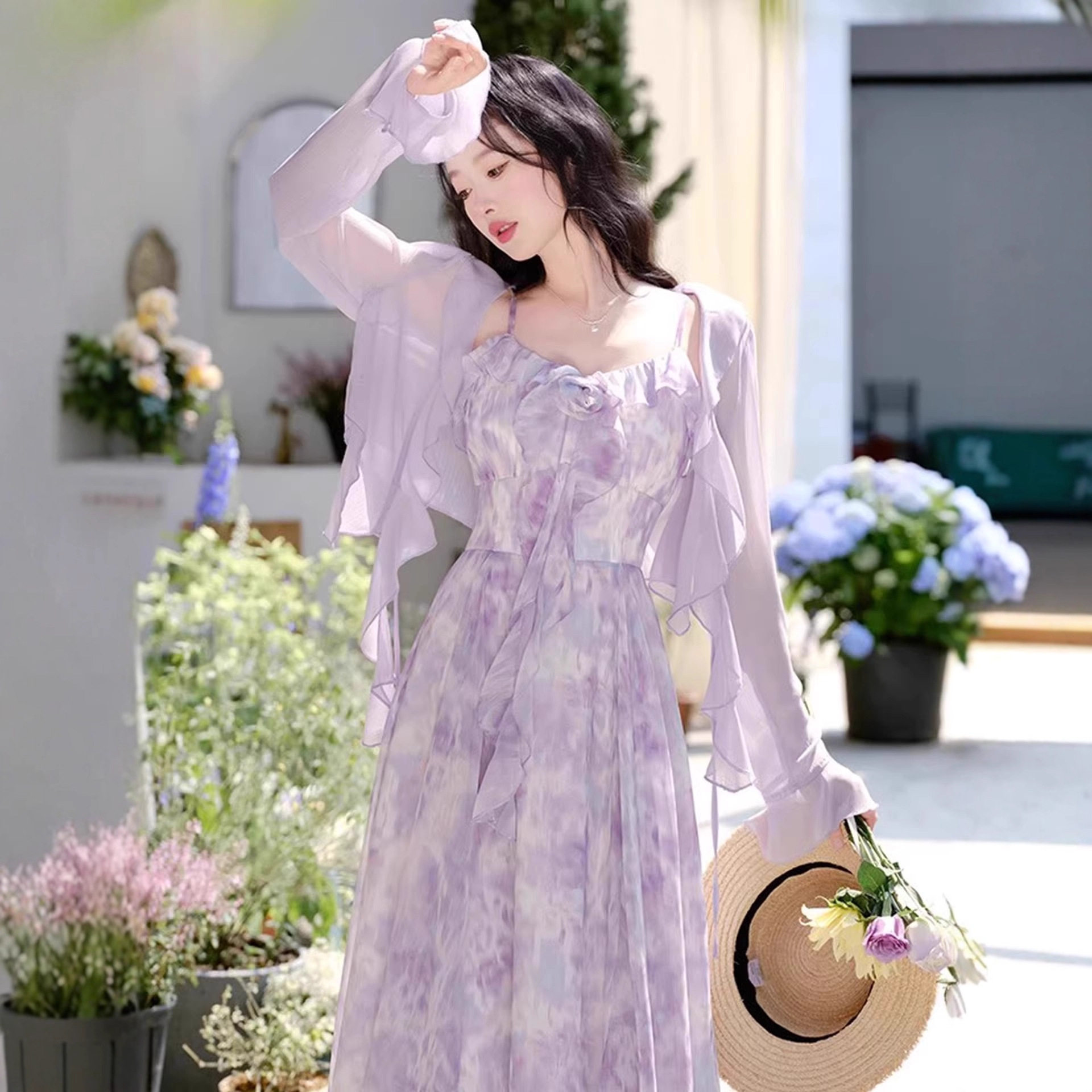 2026新款荷叶边紫色碎花吊带连衣裙子女夏季独特绝美掐腰长裙套装