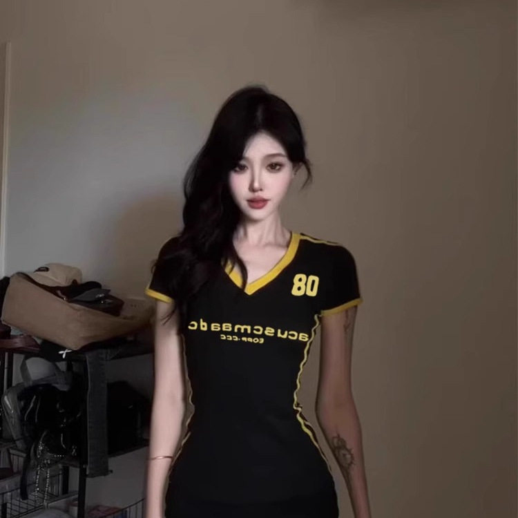 美式撞色插肩V领正肩短袖t恤女夏季修身显瘦辣妹短款紧身收腰上衣