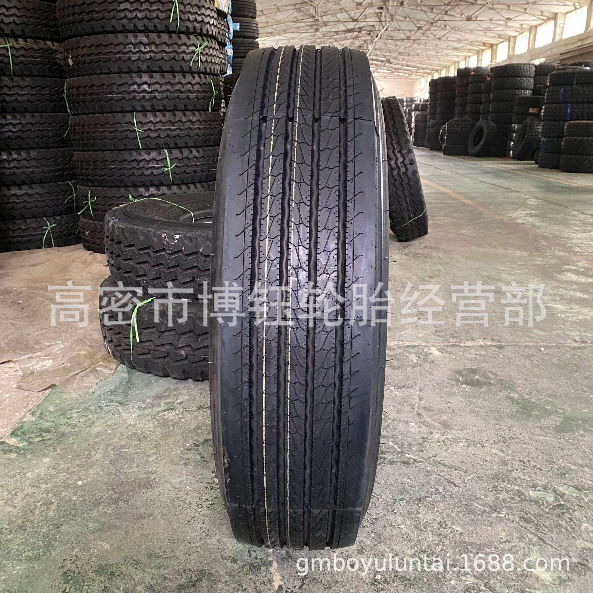 供应三角全钢 275/80R22.5真空轮胎 TRS02花纹295/315/80R22.5