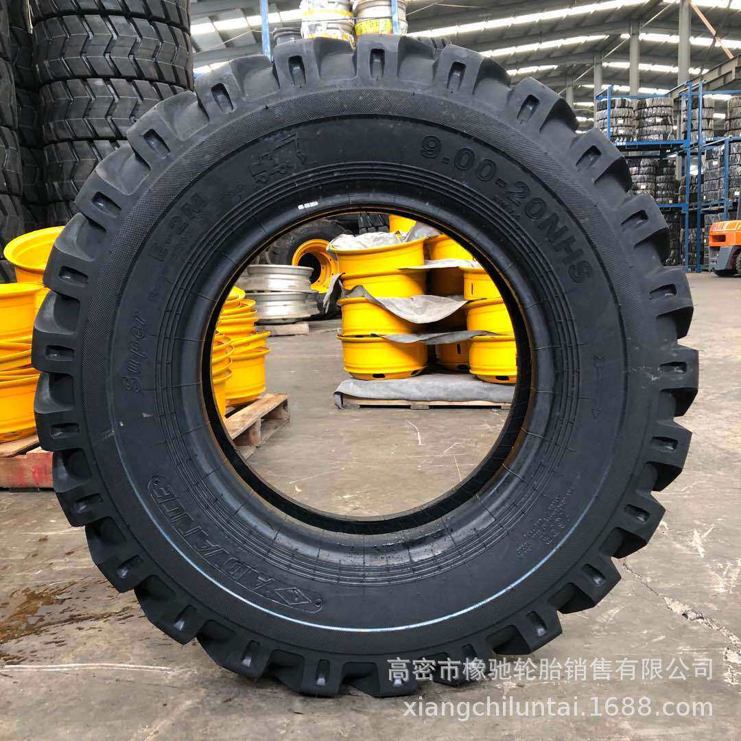 挖沟机轮胎825-16 900-20 1000-20挖掘机轮胎