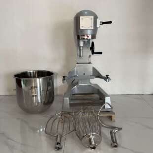 打蛋机商業用 多功能蛋液奶油打发黄油馅料搅拌机 cake mixer