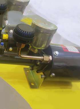 徐工ZL50装载机空气加力泵860165996 241114024