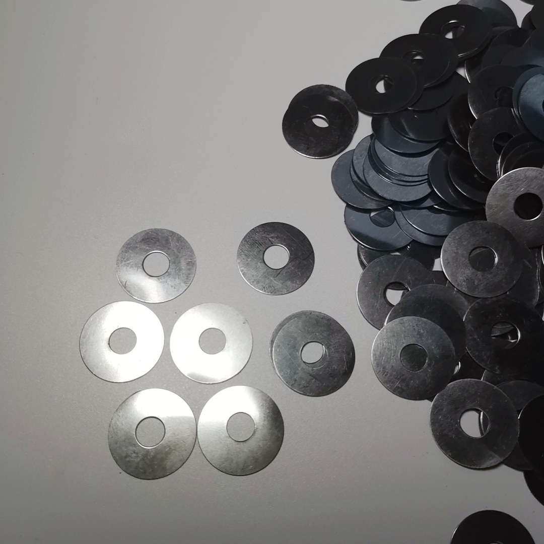 源头产地厂家供货纯钼垫片 磨光钼垫圈 车光钼环 冲压钼垫片颗粒