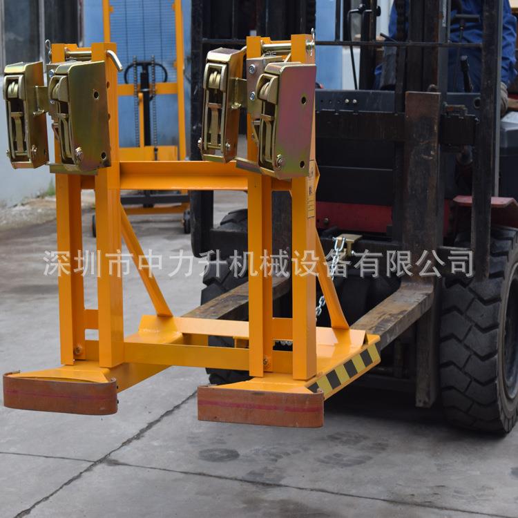 双油桶夹具叉车油桶夹DG720B叉车油桶属具油桶搬运夹