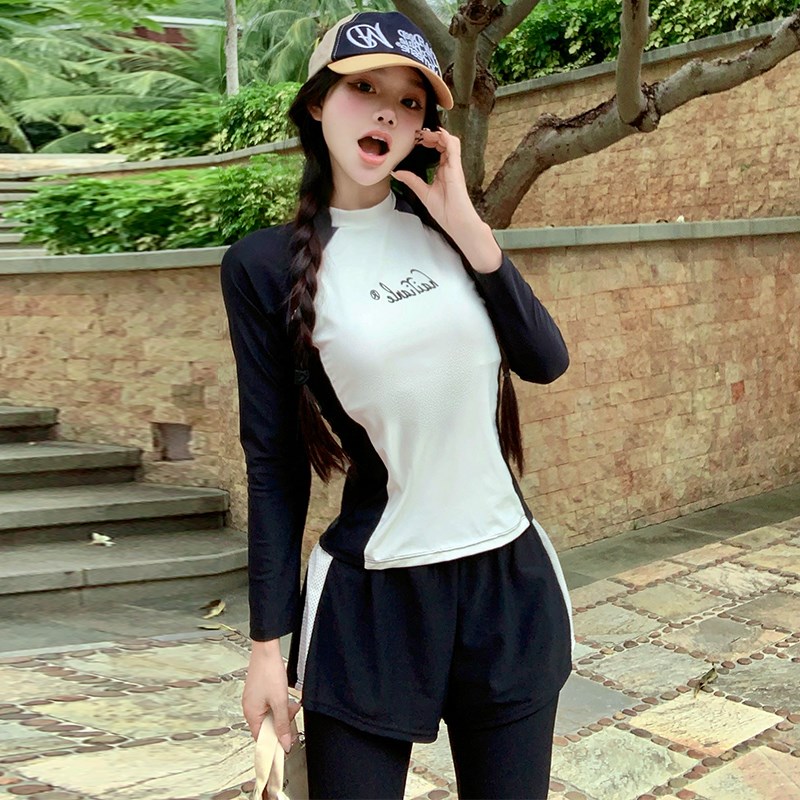 泳衣女2025新款分体长袖长裤防晒保守高级感冲浪浮潜水母潜水泳装