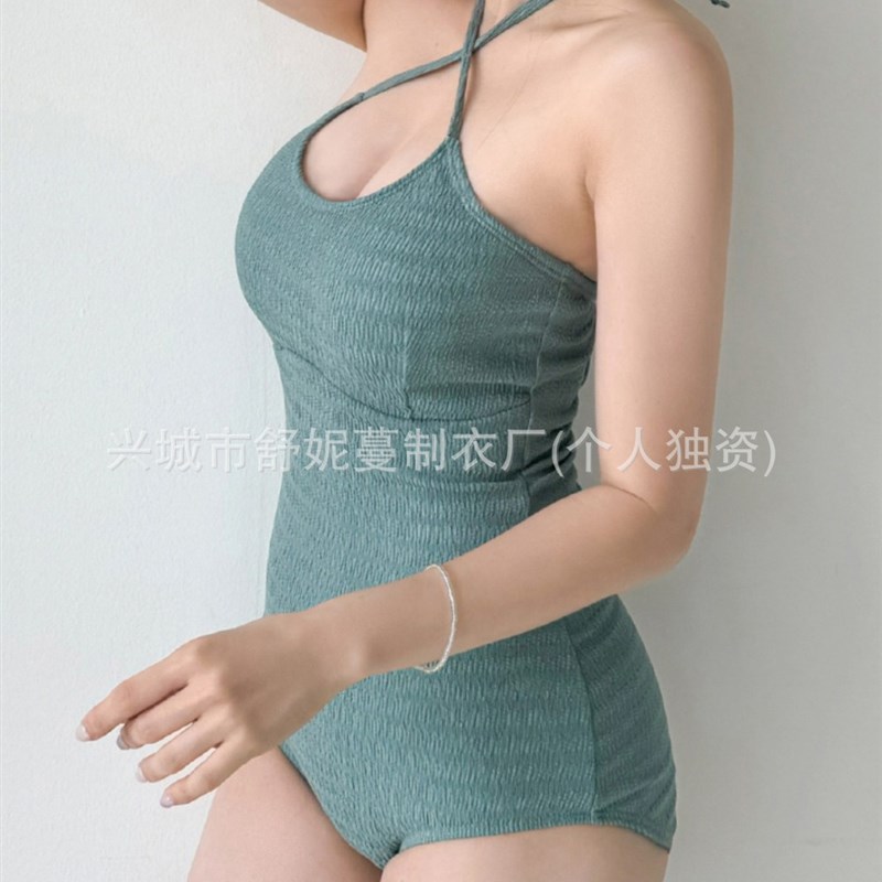 游泳衣女士高级感ins风纯欲遮肚显瘦性感连体比基尼小胸连体泳装