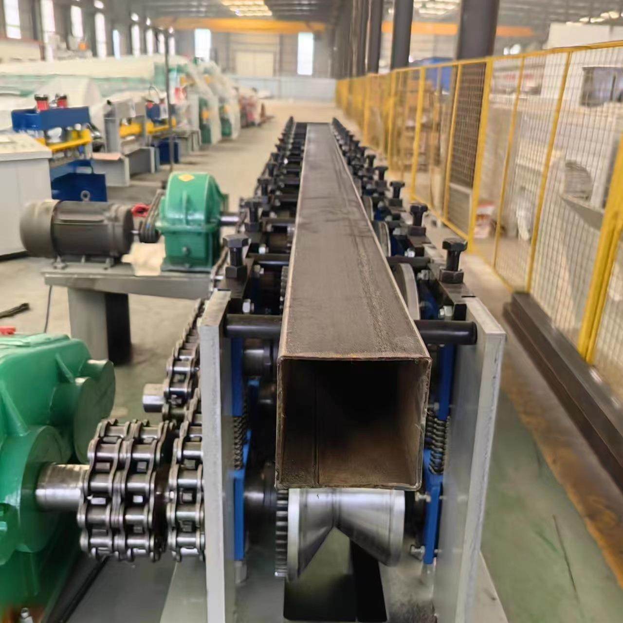 圆管变方管辊压成型机镀锌圆管挤压成矩形方管压瓦机设备,五金/工具,其他机械五金,淘宝优惠券,粉丝福利购,淘宝优惠卷