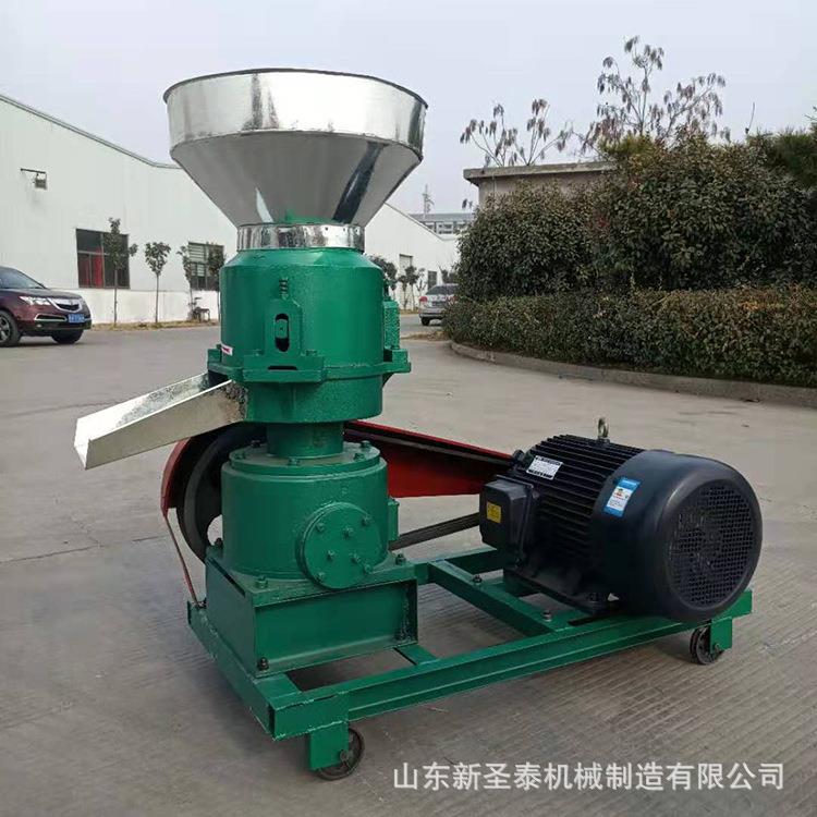 家畜养殖饲料颗粒机产量平模压缩饲料颗粒机成套加工制粒机视频