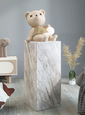 大型潮玩b熊落地摆件高档大理石家居饰品灯客厅沙发旁店铺开业礼