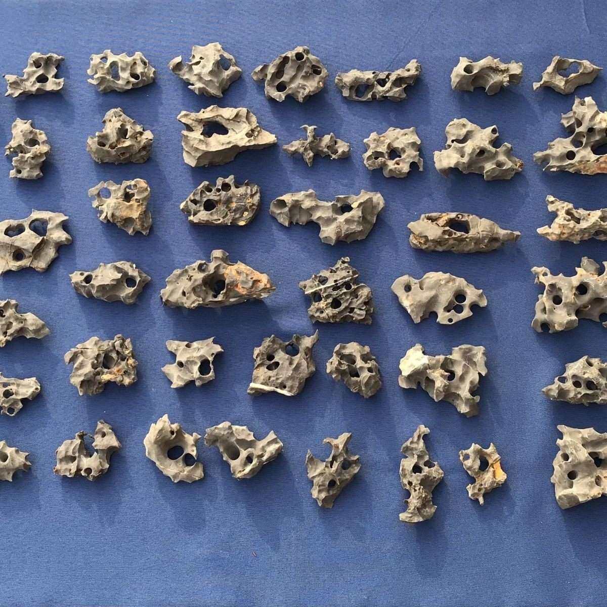 太湖石天然原石小鱼缸微盆景造景石微景观北丹石矮霸小盆景石头,玩具/童车/益智/积木/模型,遥控车升级件/零配件,淘宝优惠券,粉丝福利购,淘宝优惠卷