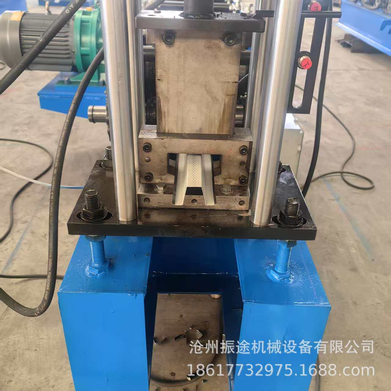不停机快速几字龙骨压瓦设备 轻钢龙骨机装修吊顶龙骨压瓦机