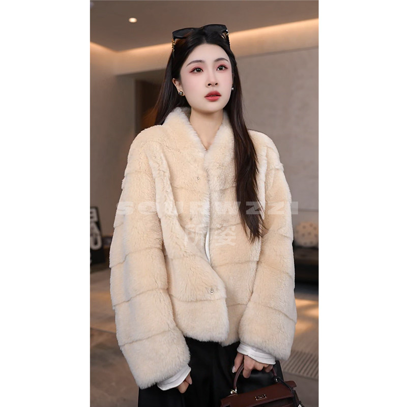 SOURWZZI/所姿100%羊毛横排简约冬季休闲时尚女士外套SZ-26302,女装/女士精品,短外套,淘宝优惠券,粉丝福利购,淘宝优惠卷