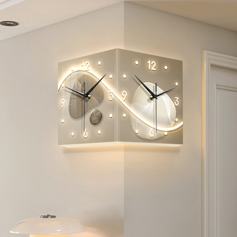 现代简约转角双面挂钟创s意石来运转免打孔拐角时钟挂墙壁灯钟表