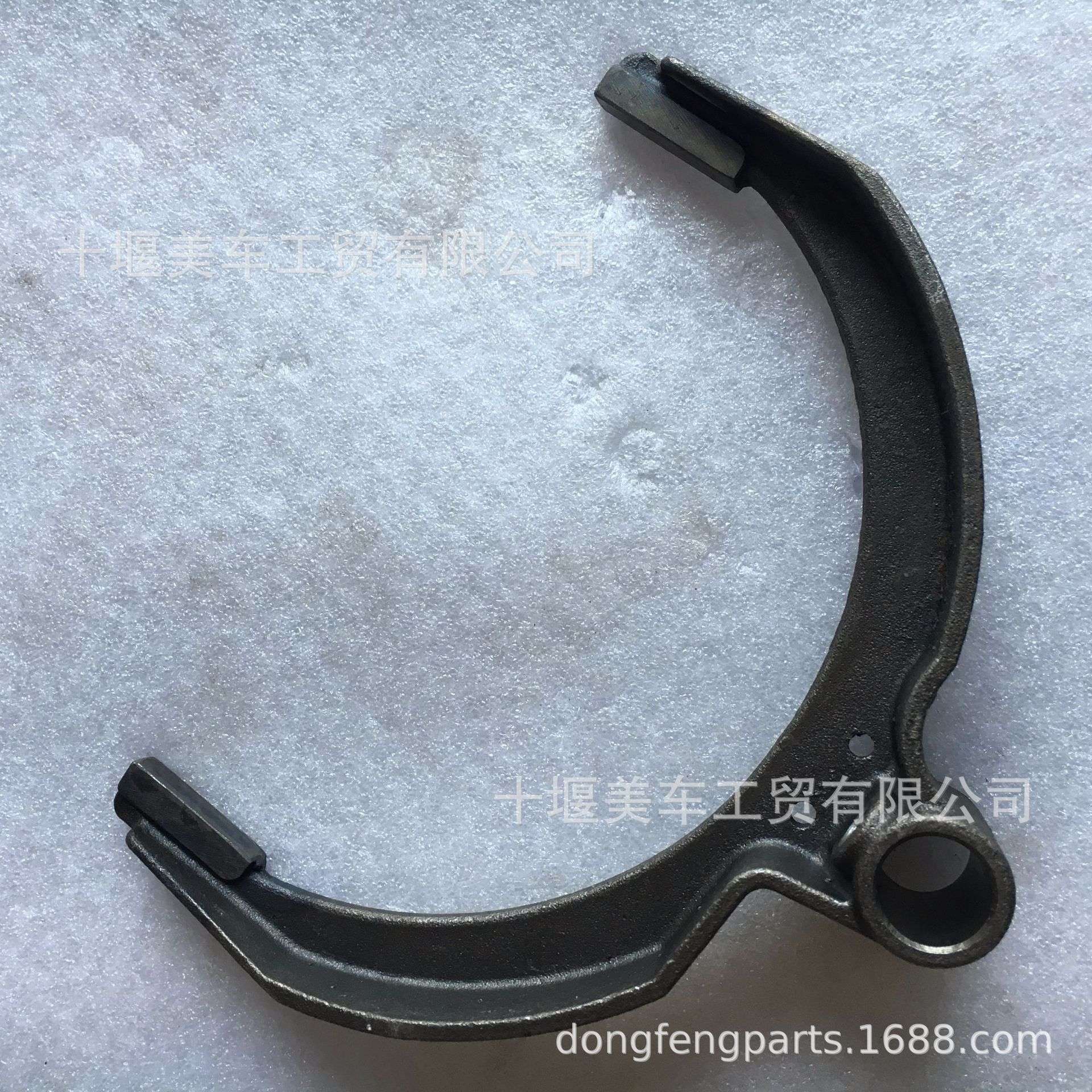 东风变速箱配件/Js85t-1707067变速箱副箱拨叉厂家直销