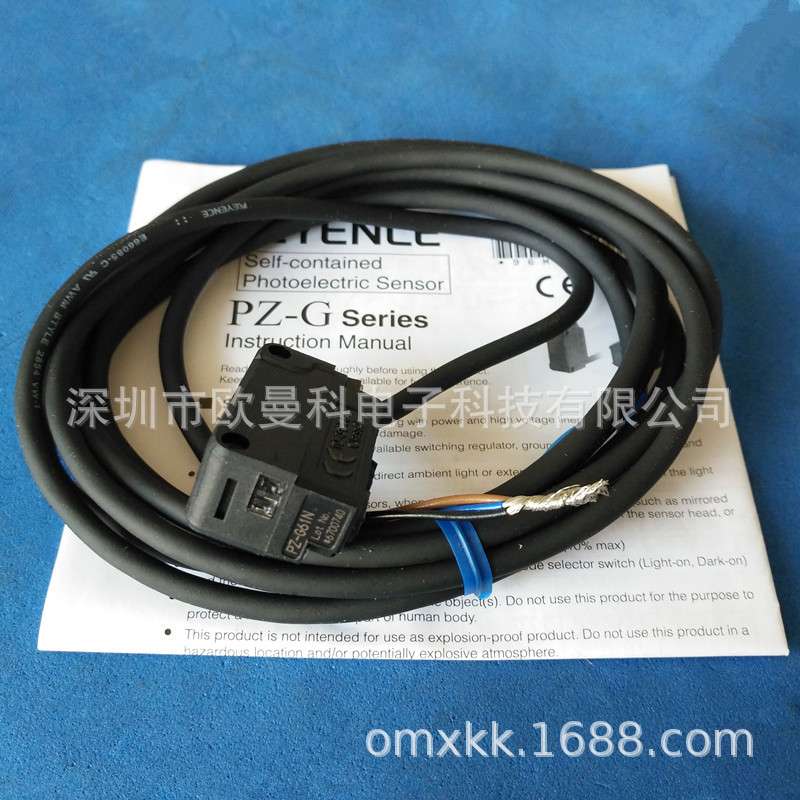 基恩士漫反射光电开关PZ-G62P  PZ-G62CP PNP信号