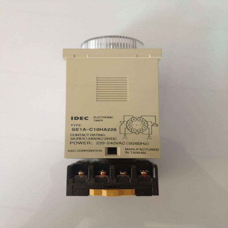 IDEC和泉 GE1A-B10HA220电子定时器时间C10HA220继电器AC220V