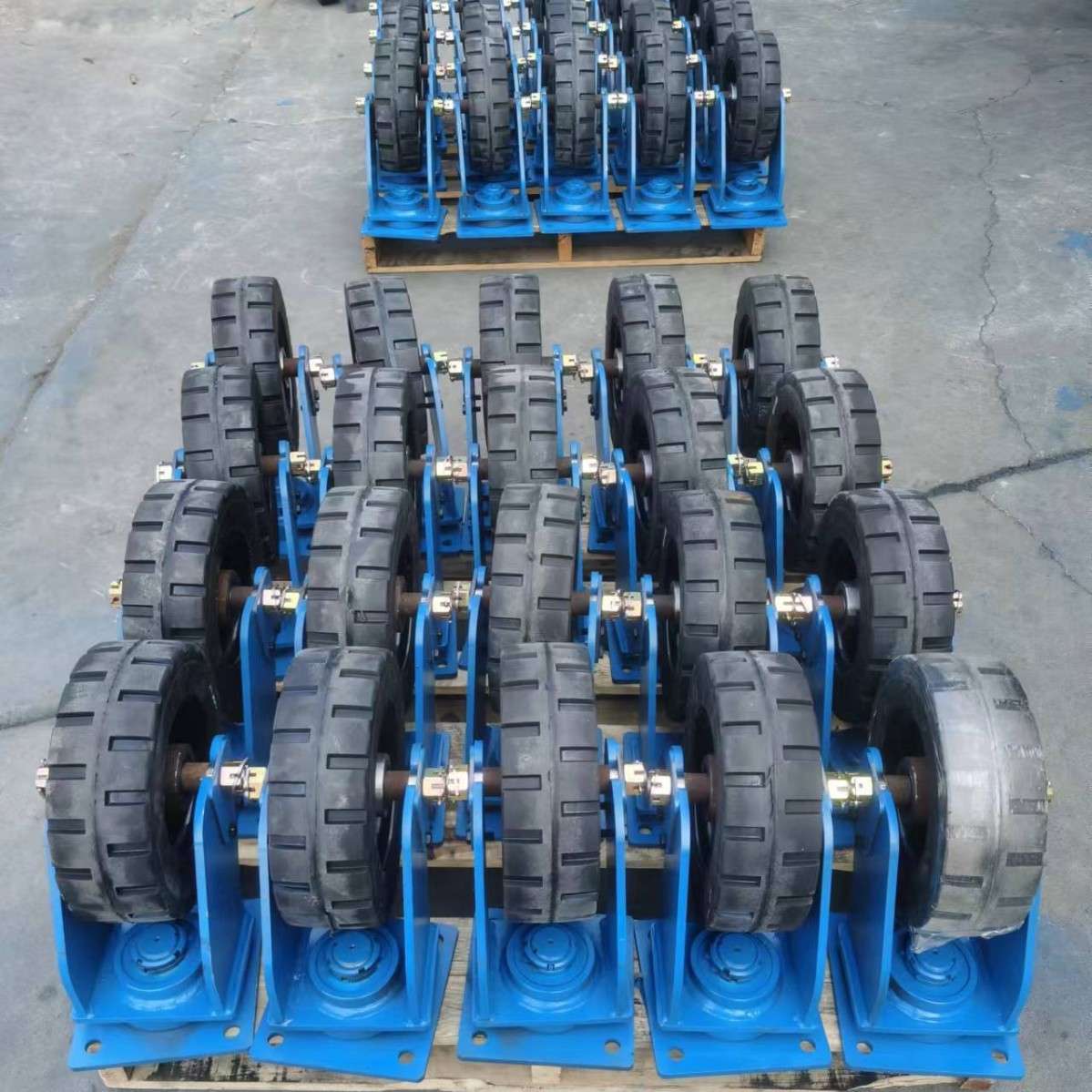 设备拖车万向支架实心轮定向架子实心轮规格型号齐全根据需求可定