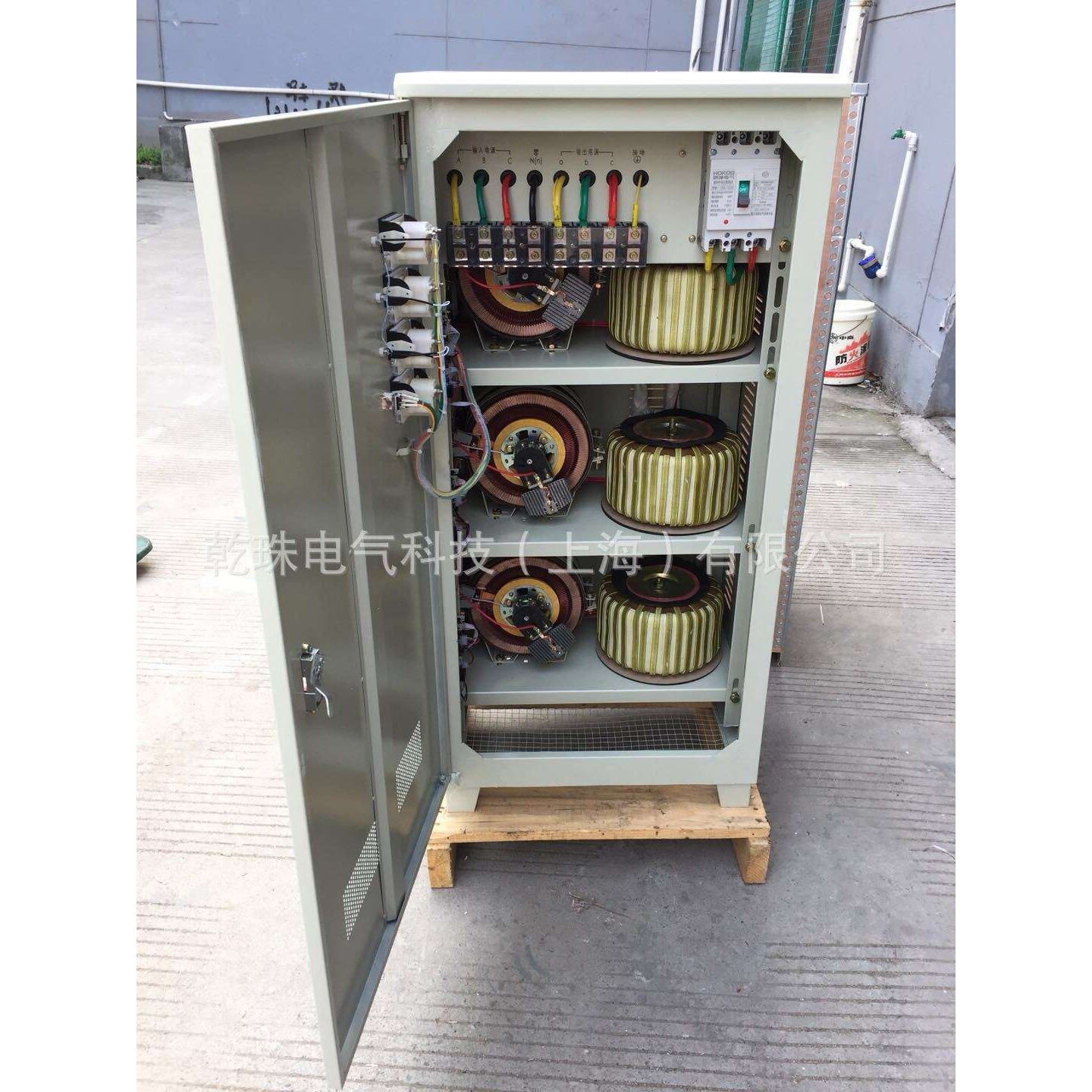 TNS-15KVA/KW380V三相稳压器稳压范围280-430V高精度交流稳压电源